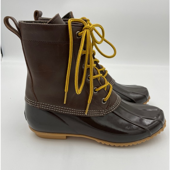 G.H. Bass & Co. Shoes - G.H. Bass & Co. Duck Boots Women’s size 9